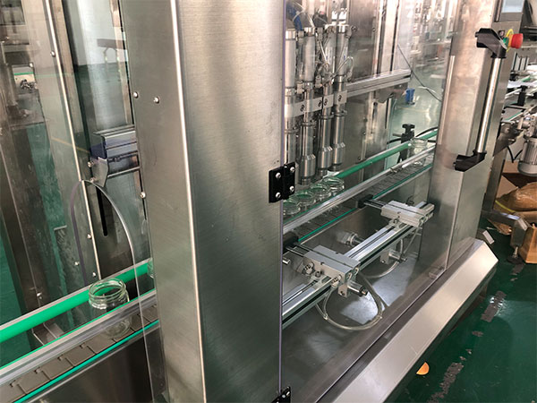 成套剁椒醬灌裝機械