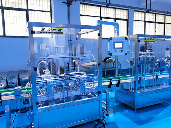 自動化剁椒醬灌裝機成套設備